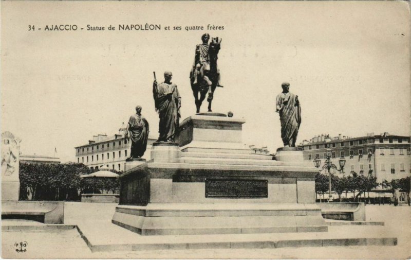 CPA Ajaccio Statue de Napoleon 1er et ses freres CORSICA (1077703)
