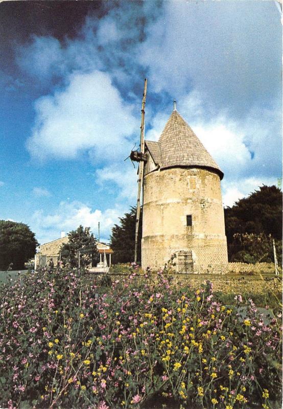 BF37629 la bree ile d oleron france windmill mill moulin a vent 