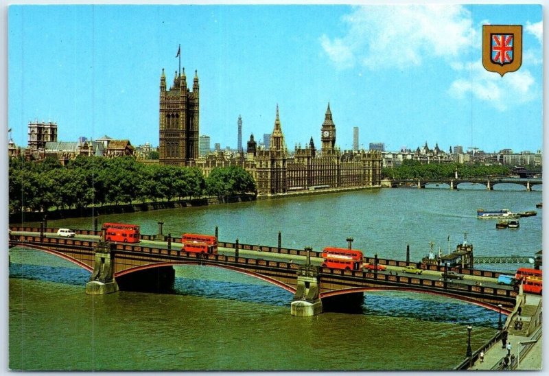 Postcard - The Houses of Parliament and Lambeth Bridge - London, England