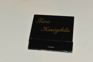 Two Knights Restaurant Itasca Illinois 30 Strike Matchbook