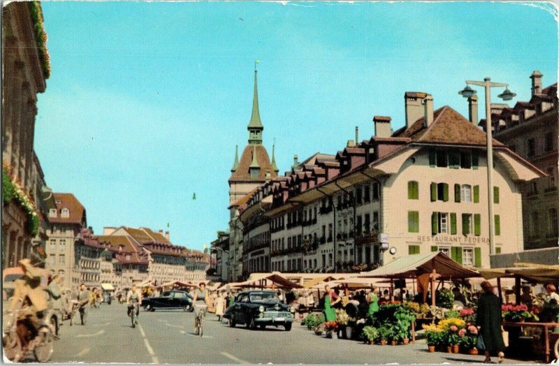 Bern Blumenmarkt auf dem Bundesplatz Postcard Flowermarket Parliament Spiegel 