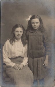 Studio Portrait of Two Young Girls Sisters ?? Children Unused RPPC Postcard H15