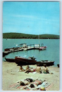c1960 Lake Wallenpaupack Pennsylvania PA Postcard Beach White Beauty View Boats