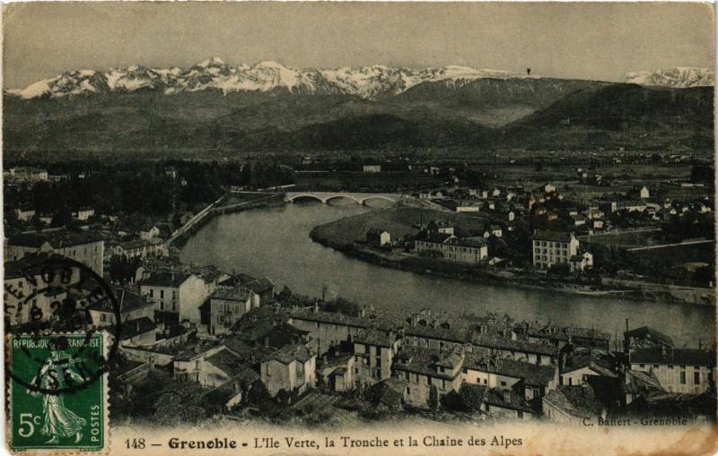 CPA GRENOBLE - L'Ile Verte la TRONCHE et la Chaine des Alpes (655047)