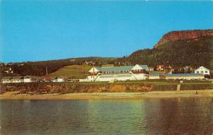 Perce Quebec Canada Hotel Perce Scenic View Vintage Postcard J77214