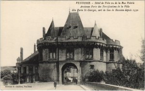 CPA VENDOME - Hotel de Ville ve de la Rue Poleire (127712)