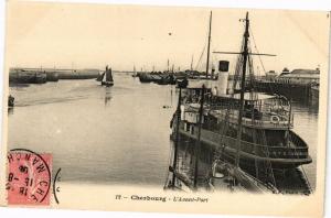 CPA CHERBOURG - L'Avant-Port (245936)