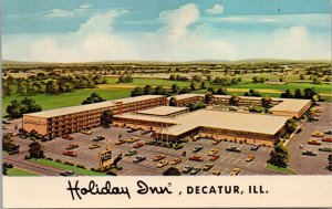 Holiday Inn Decatur IL Postcard PC402