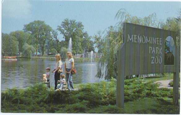 Mothers being Mothers at Menominee Park Zoo Oshkosh WI