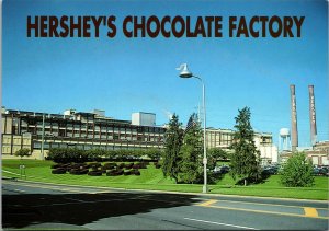 VINTAGE CONTINENTAL SIZE POSTCARD HERSHEY'S CHOCOLATE FACTORY HERSHEY PENNA