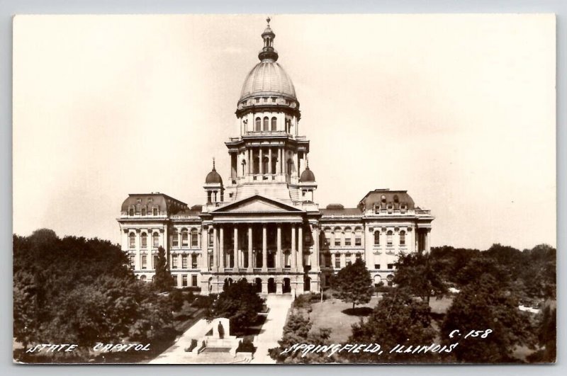 Springfield Illinois RPPC State Capitol Postcard D22