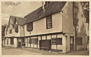 HURLEY BERKSHIRE ENGLAND~YE OLDE BELL HOTEL~1930s PHOTO POSTCARD