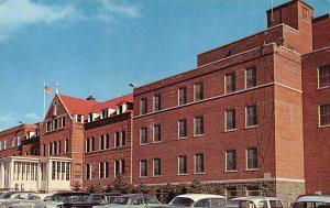 KINGSTON, NY New York  BENEDICTINE HOSPITAL Ulster Co  50's CARS Chrome Postcard