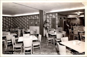 RPPC Coffee Shop Dining Room, Seven Gables Restaurant Burnside KY Postcard V79