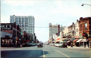 Postcard College Avenue in Appleton, Wisconsin