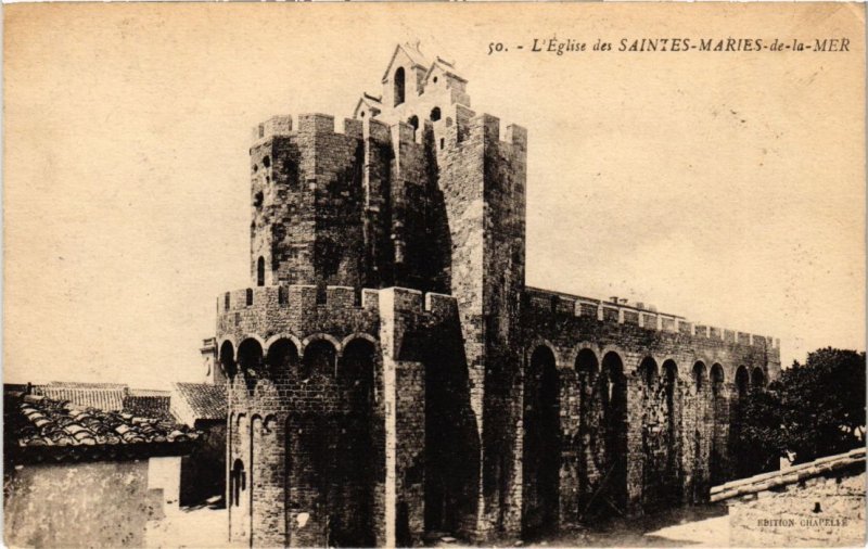 CPA SAINTES-MARIES-de-la-MER L'Eglise (1259129)