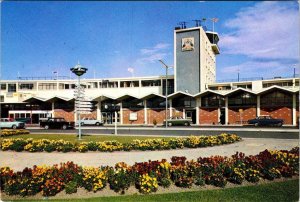 New Zealand  CHRISTCHURCH INTERNATIONAL AIRPORT  Terminal  VINTAGE 4X6 Postcard