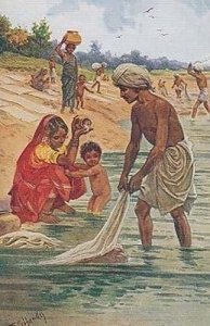 Washing Day Clothes An Indian India Domestic Life Antique Oilette Postcard