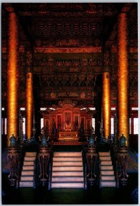 VINTAGE CONTINENTAL SIZED POSTCARD INTERIOR OF THE HALL OF SUPREME HARMONY CHINA