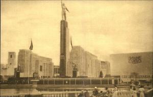 1939 NY WORLD'S FAIR Russian Pavilion Exterior and Crowd ...