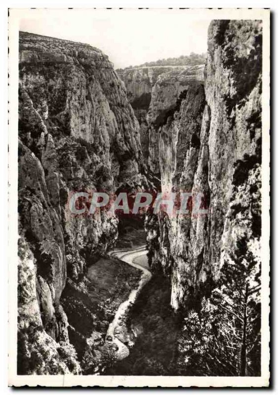 Postcard Moderne Grand Canon du Verdon By the trails and by the bottom of the...