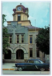 c1950's Cumberland County Court House Street view Car Crossville TN Postcard