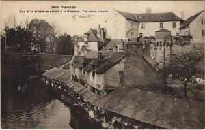 CPA VANNES-Vue de la riviere en amont a la Garenne-Les Vieux lavoirs (27589)