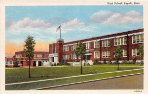 J40/ Tupelo Mississippi Postcard c1940s High School Building 170