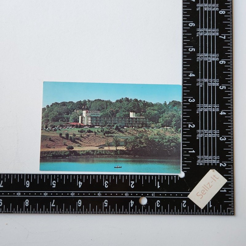 Marriott Motor Hotel Key Bridge Potomac Georgetown Washington DC Ad Postcard