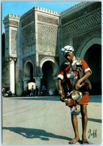 M-24018 Musician in Bab El Mansour Meknes Morocco