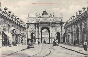 BF7301 nancy arc de triomphe rue here chariot france     France