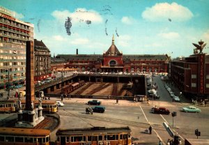 CONTINENTAL SIZE POSTCARD THE CENTRAL STATION AND SQUARE AT COPENHAGEN DENMARK