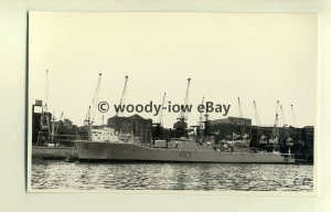 na1065 - Royal Navy Warship -  HMS Scarborough - photograph
