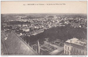 Bourges , France , 00-10s ; Le Jardin de l'Hotel de Ville