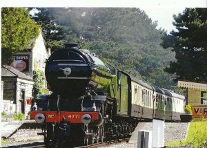 Train Postcard - Green Arrow at Gotherington  2390