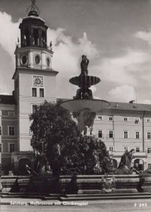 Austria Postcard - Salzburg, Hofbrunnen Mit Glockenspiel   RR9256