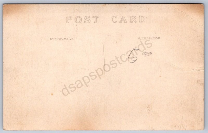 K44/ Interesting RPPC Postcard c1910 The Ritter Midgets Side Show Freak 42