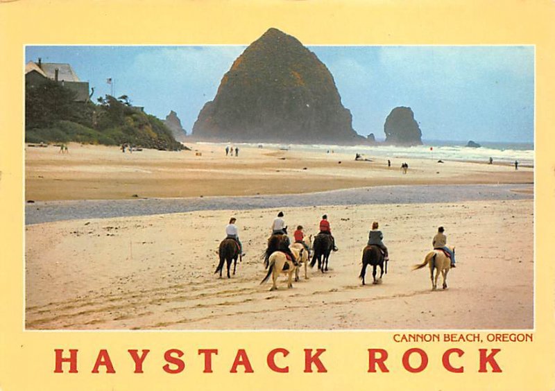 Haystack Rock Cannon Beach, Oregon OR