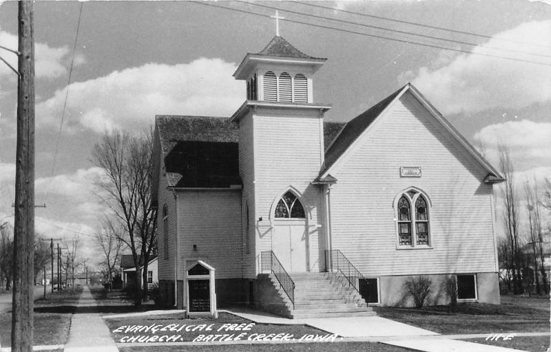 Battle Creek Iowa~Evangelical Free Church~Yard Sign~Stained Glass~1950s RPPC