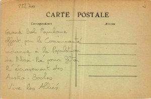 CPA AK NOSSI-BE L'Ecole principale le jour de l'Armistice MADAGASCAR (709681)