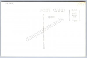 K23/ McCook Nebraska RPPC Postcard c1940s U.S. Post Office Building 277