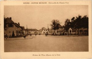 CPA REIMS-Foyer Remois Cite-jardin du Chemin-Vert. Avenue de l'Yser (346918)