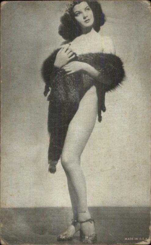 Sexy Burlesque Showgirl Semi-Nude Arcade Exhibit Card - B&W #10