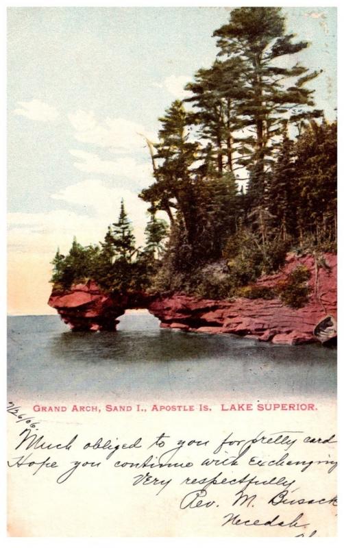 Wisconsin Lake Superior , Grand Arch ,Sand I , Apostle Island