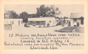 Worland Wyoming Day's Court Vintage Postcard AA36054