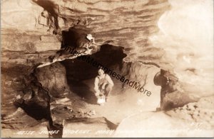 Jesse James Hideout Mark Twain Cave Hannibal MO Real Photo Postcard PC273