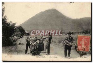 Puy de Dome- A Noce- Auvergne dance music instrument -Carte Old Post