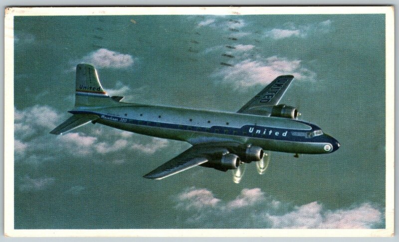 United Airlines Douglas DC-6 Mainliner Aircraft in Flight - Postcard 