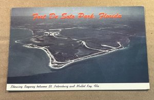 UNUSED POSTCARD - FORT DE SOTO PARK, FLORIDA