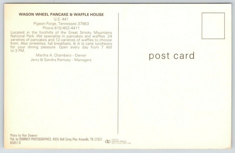 Pigeon Forge TN~Wagon Wheel Pancake & Waffle House~4:10 on Face Clock~1970s PC 